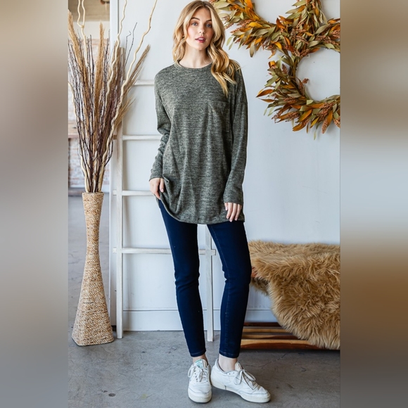 REBORN J Olive Button Side Round Neck Long Sleeve T-Shirt - Picture 5 of 7